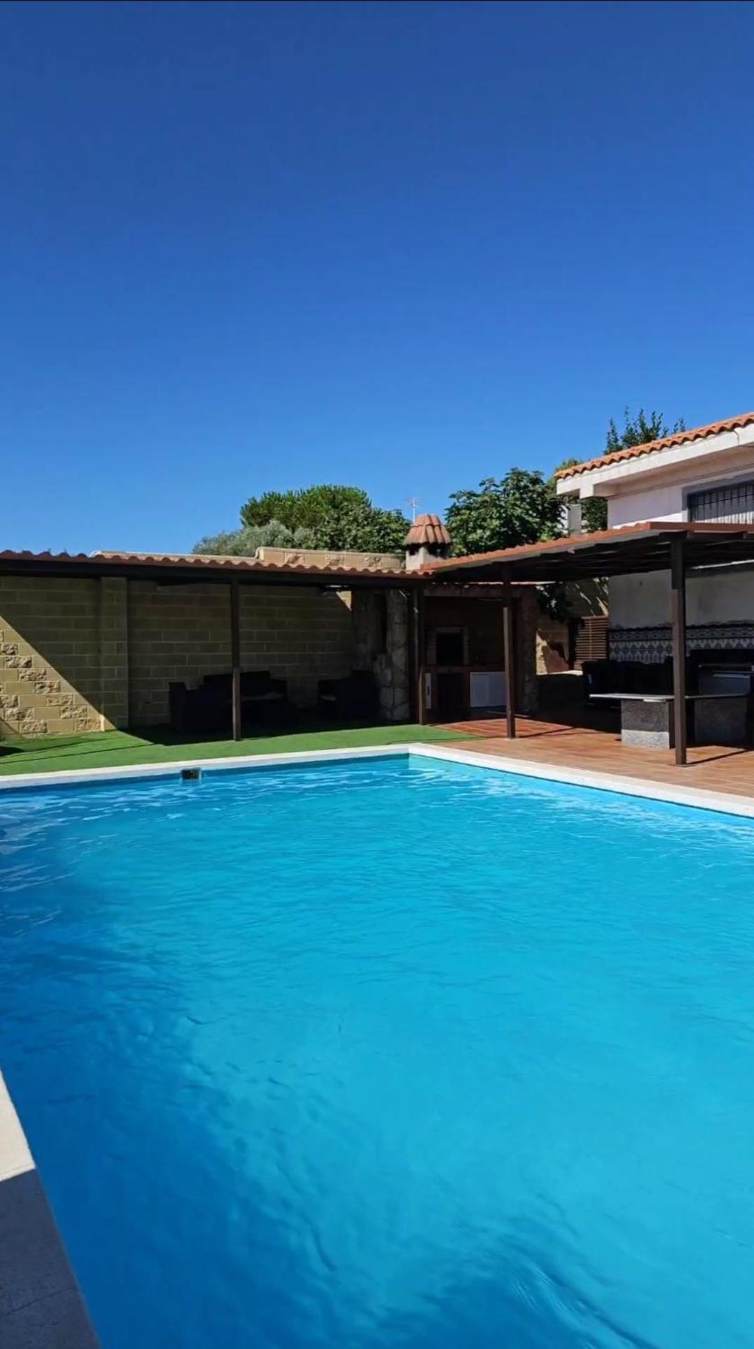 Villa Los Cantos توليدو المظهر الخارجي الصورة